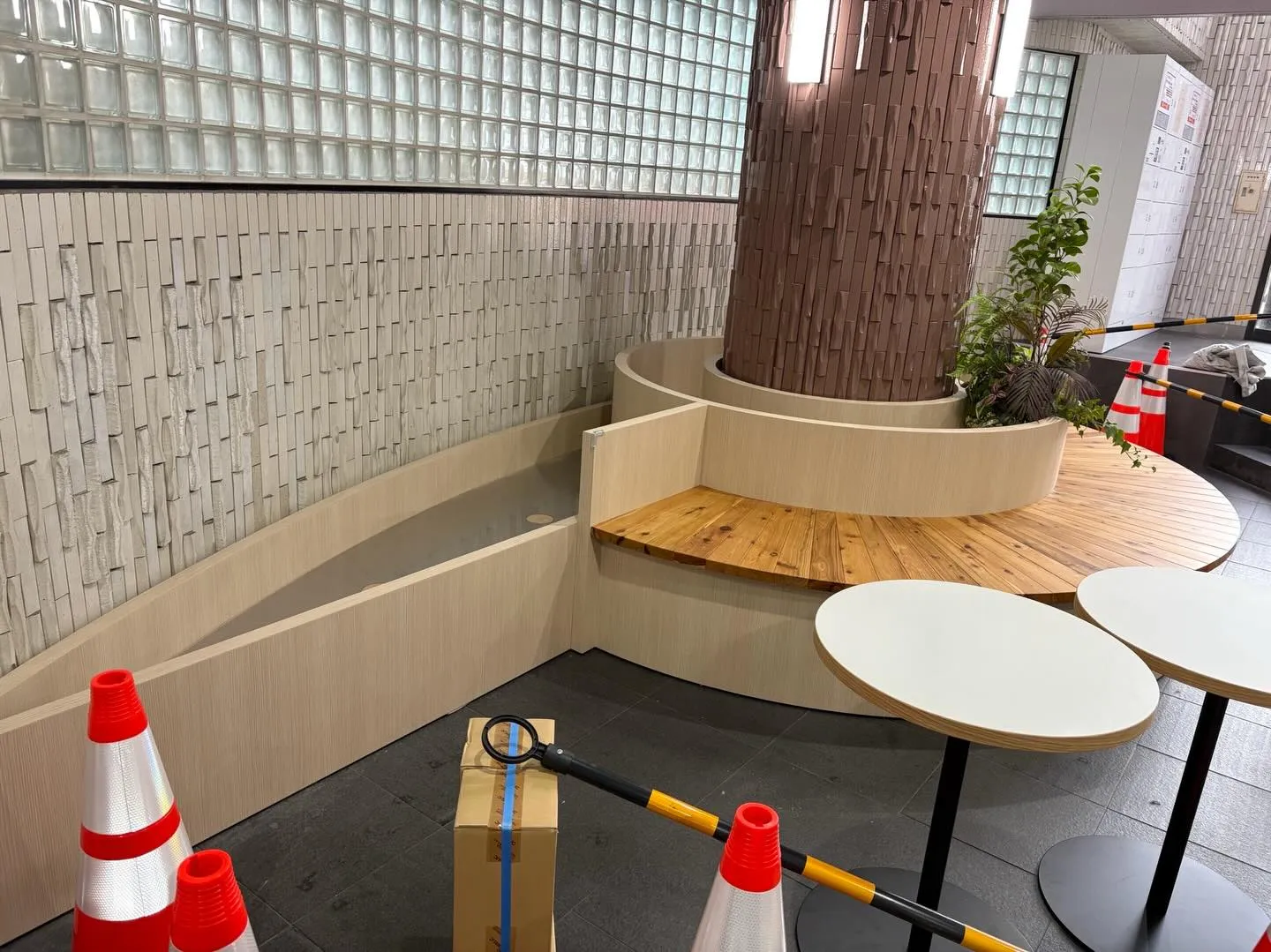 以前、工場で製作中の様子を投稿していた